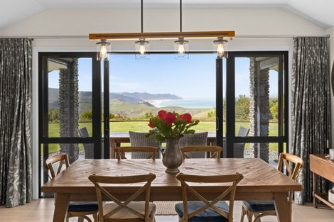 Photo of property in 64 Waipuka Road, Waimarama, Havelock North, 4294
