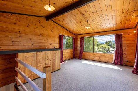 Photo of property in 2 Hunter Street, Dannevirke, 4930