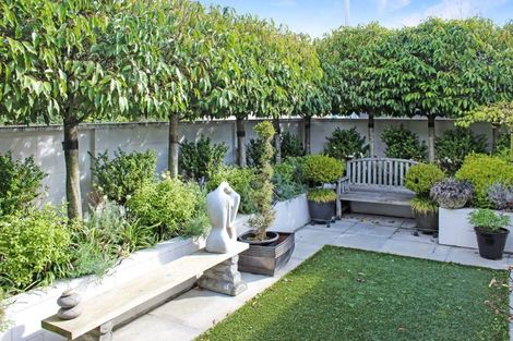 Photo of property in 61 Glandovey Road, Fendalton, Christchurch, 8052