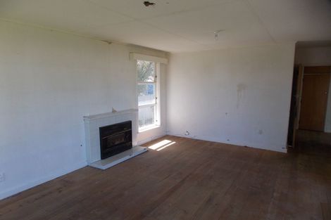 Photo of property in 3 Clifton Street, Bulls, 4818