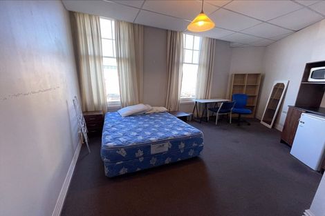 Photo of property in 5 Anzac Avenue, Dunedin Central, Dunedin, 9016