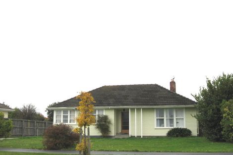 Photo of property in 21 Uxbridge Street, Northcote, Christchurch, 8052