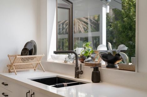 Photo of property in 10 Gallagher Drive, Tairua, 3508