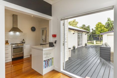 Photo of property in 20c Frederick Street, Terrace End, Palmerston North, 4410