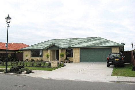 Photo of property in 92 Courtenay Drive, Kaiapoi, 7630