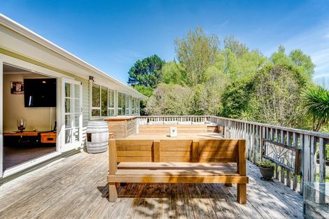 Photo of property in 52 Katherine Mansfield Drive, Whitemans Valley, Upper Hutt, 5371