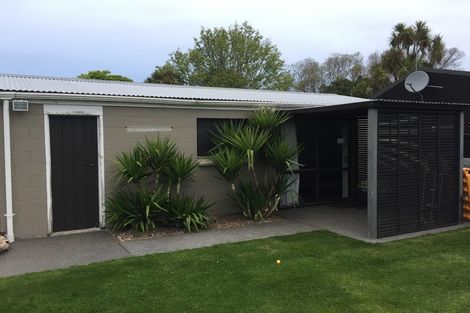 Photo of property in 16 Lees Road, Strowan, Christchurch, 8052