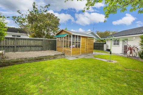 Photo of property in 4 Roband Crescent, Brown Owl, Upper Hutt, 5018