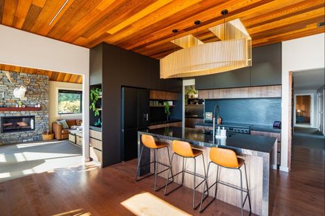 Photo of property in 336 Lake Terrace, Two Mile Bay, Taupo, 3330