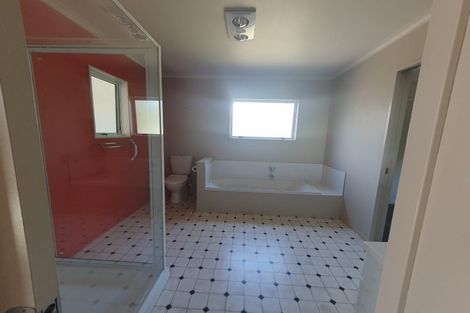 Photo of property in 2 Sam Meads Way, Greytown, 5712