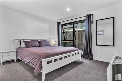 Photo of property in 215 Aubrey Road, Wanaka, 9305