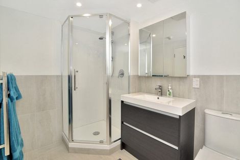 Photo of property in 6 Adams Avenue, Mount Maunganui, 3116
