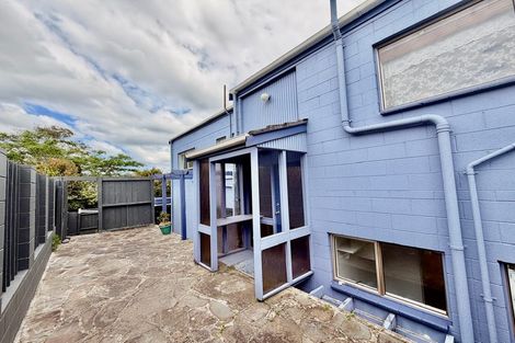 Photo of property in 2/48 Mayfair Crescent, Mairangi Bay, Auckland, 0630
