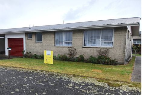 Photo of property in 15b Brougham Street, Westport, 7825