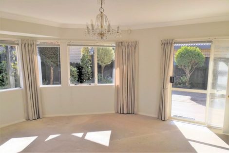 Photo of property in 1/39 Tarnica Road, Northpark, Auckland, 2013