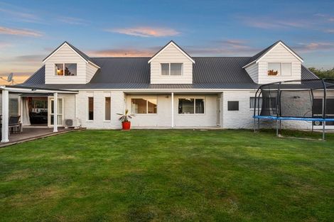 Photo of property in 14 Van Dieman Close, Templeton, Christchurch, 8042