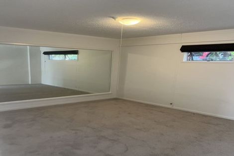 Photo of property in 1/36 Saddleback Rise, Murrays Bay, Auckland, 0630