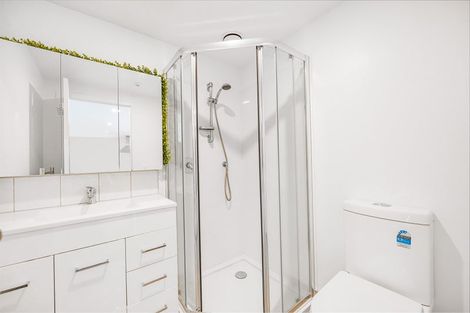 Photo of property in 105/28b Eileen Newey Place, Henderson, Auckland, 0612