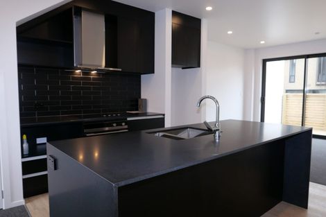 Photo of property in 2 Kamahi Place, Paraparaumu, 5032