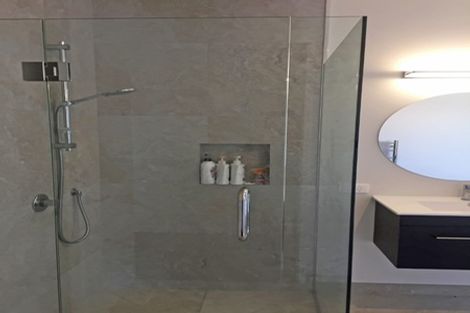 Photo of property in 7 Little Alpha Loop, Wanaka, 9305