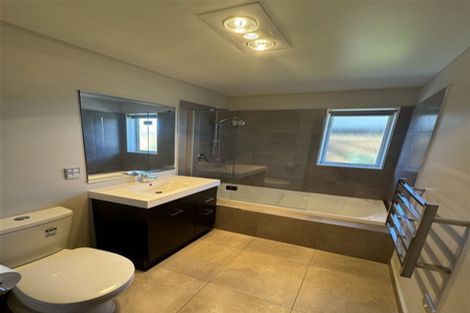 Photo of property in 35 Burford Way, Rolleston, 7615