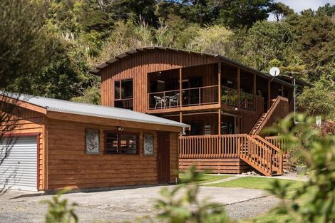 Photo of property in 26 Tapu Coroglen Road, Tapu, Thames, 3575