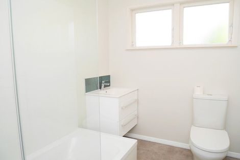 Photo of property in 12 Arawhata Road, Paraparaumu, 5032