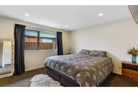 Photo of property in 40 Lansdowne Way, Rolleston, 7615