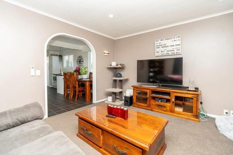 Photo of property in 5 Hamblyn Crescent, Nawton, Hamilton, 3200