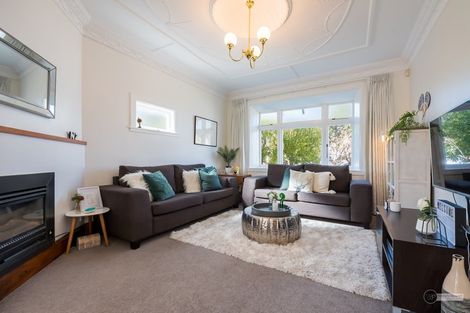 Photo of property in 49f1 Puriri Street, Woburn, Lower Hutt, 5010