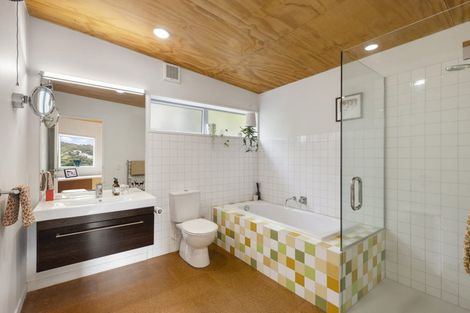 Photo of property in 22 High Street, Island Bay, Wellington, 6023