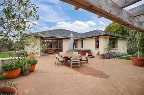 Photo of property in 14 Oreti Road, Otatara, Invercargill, 9879