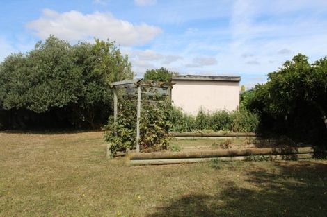 Photo of property in 127 Guy Street, Dannevirke, 4930
