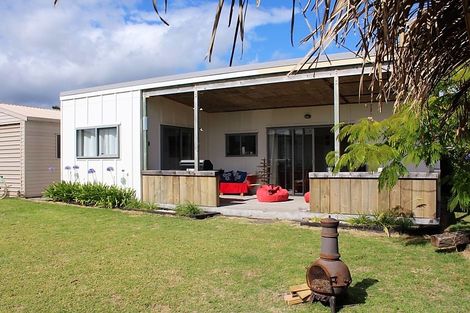 Photo of property in 414 Seaforth Road, Bowentown, Waihi Beach, 3177