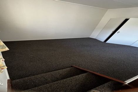 Photo of property in 2/11 Eagle Street, Karori, Wellington, 6012
