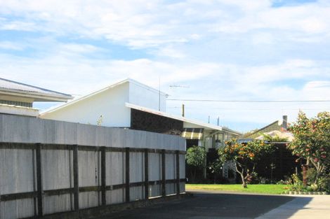 Photo of property in 2/20 Foster Terrace, Onekawa, Napier, 4110
