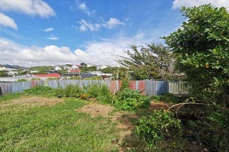Photo of property in 5a Randwick Road, Northland, Wellington, 6012
