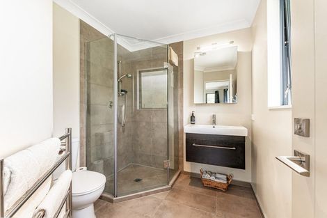 Photo of property in 8 Botany Lane, Whitby, Porirua, 5024