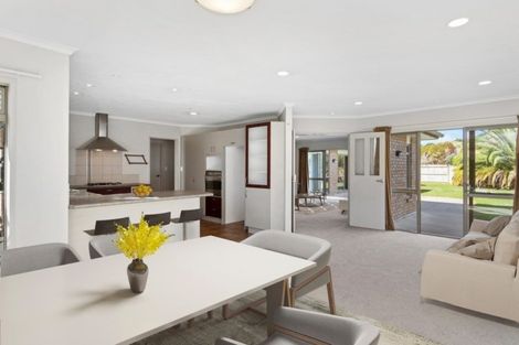 Photo of property in 9 Putaka Place, Papamoa Beach, Papamoa, 3118