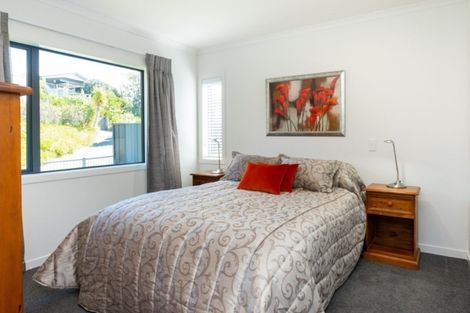 Photo of property in 14a Muritai Crescent, Havelock North, 4130