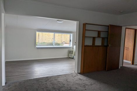 Photo of property in 21 Tarawera Road, Johnsonville, Wellington, 6037