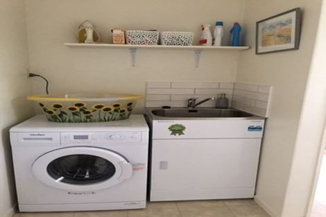 Photo of property in 704 Queen Street East, Parkvale, Hastings, 4122