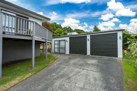 Photo of property in 18 Shera Street, Acacia Bay, Taupo, 3330