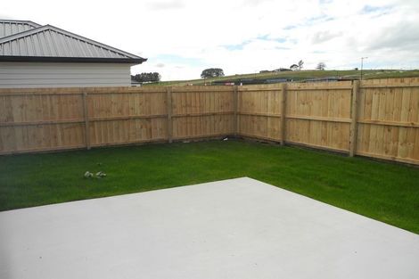 Photo of property in 35 Okawa Avenue, Papakura, 2110