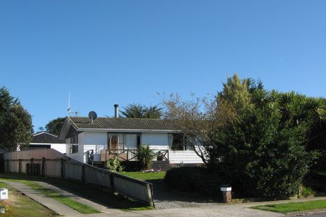 Photo of property in 24 Fergusson Street, Marton, 4710