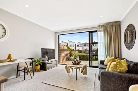 Photo of property in 71b Mapou Road, Hobsonville, Auckland, 0616