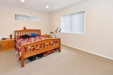 Photo of property in 54b Cambridge Terrace, Papatoetoe, Auckland, 2025