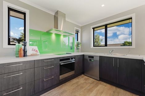 Photo of property in 10 Les Wakefield Road, Mapua, 7005