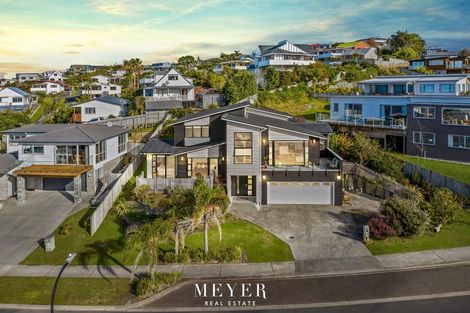 Photo of property in 9 Ariel Place, Snells Beach, 0920