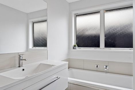 Photo of property in 10 Ranginui Drive, Kaiapoi, 7630